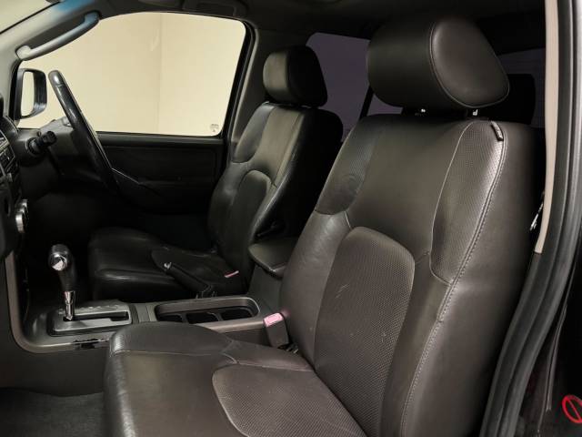 2007 Nissan Navara 2.5 dCi Aventura 4dr