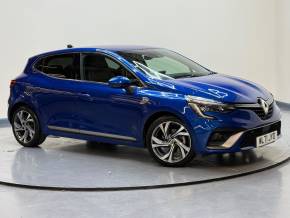 RENAULT CLIO 2022 (71) at SELECT CARS & COMMERCIALS Luton