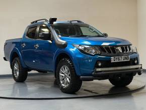 MITSUBISHI L200 2017 (67) at SELECT CARS & COMMERCIALS Luton