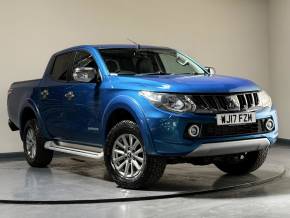 MITSUBISHI L200 2017 (17) at SELECT CARS & COMMERCIALS Luton