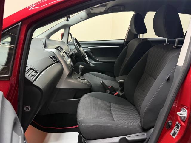 2015 Toyota Verso 1.8 V-Matic Icon Multidrive S Euro 6 5dr