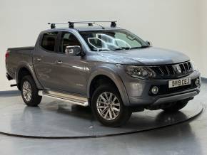 MITSUBISHI L200 2019 (19) at SELECT CARS & COMMERCIALS Luton