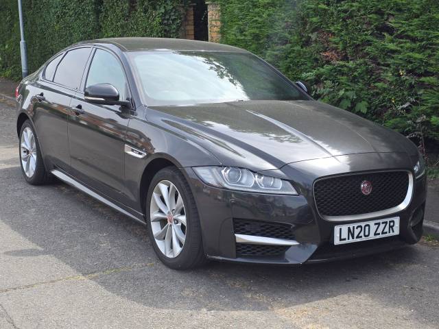 Jaguar XF 2.0i R-Sport Auto Euro 6 (s/s) 4dr Saloon Petrol Black
