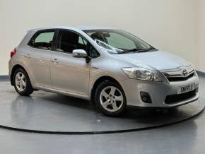 TOYOTA AURIS 2011 (11) at SELECT CARS & COMMERCIALS Luton
