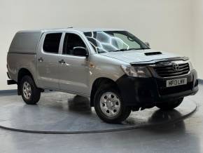 TOYOTA HILUX 2013 (13) at SELECT CARS & COMMERCIALS Luton