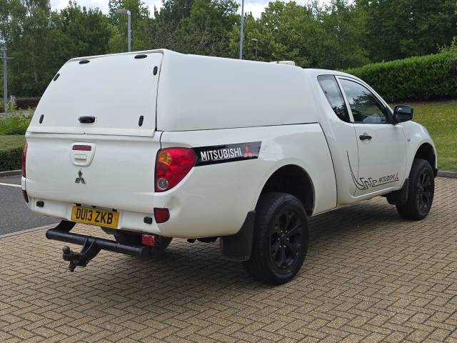 2013 Mitsubishi L200 2.5 DI-D 4Work Club Cab Pickup 4WD Euro 5 2dr