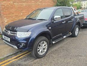 MITSUBISHI L200 2014 (14) at SELECT CARS & COMMERCIALS Luton