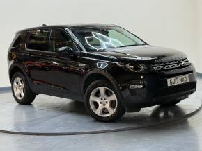 LAND ROVER DISCOVERY SPORT at SELECT CARS & COMMERCIALS Luton
