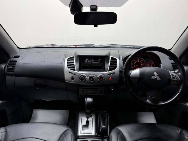 2014 Mitsubishi L200 2.5 DI-D Warrior Auto 4WD Euro 5 4dr (LB)