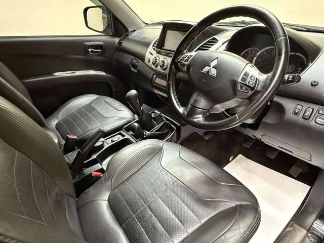 2014 Mitsubishi L200 2.5 DI-D Barbarian 4WD Euro 5 4dr (LB)