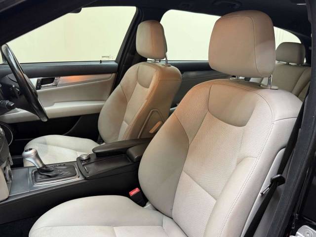 2010 Mercedes-Benz C Class 1.6 C180K BlueEfficiency Sport Auto Euro 4 5dr