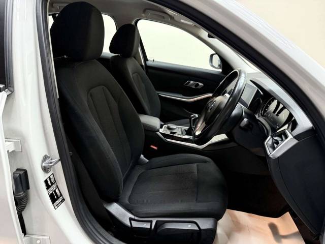 2019 BMW 3 Series 2.0 318d SE Euro 6 (s/s) 4dr