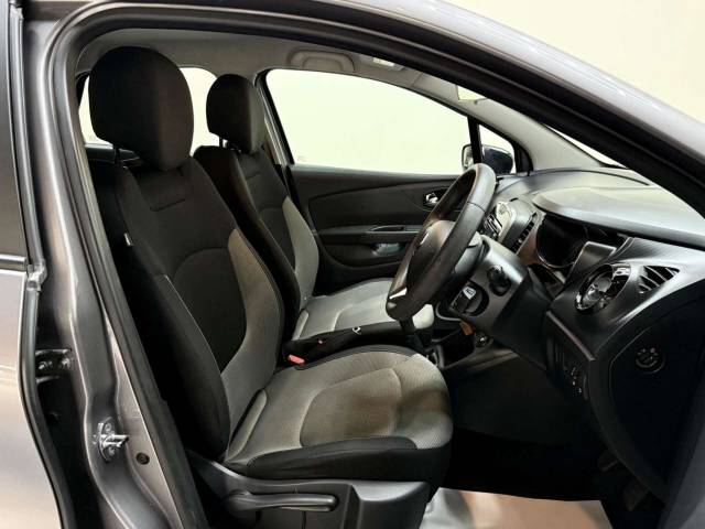 2016 Renault Captur 1.5 dCi ENERGY Expression + Euro 6 (s/s) 5dr