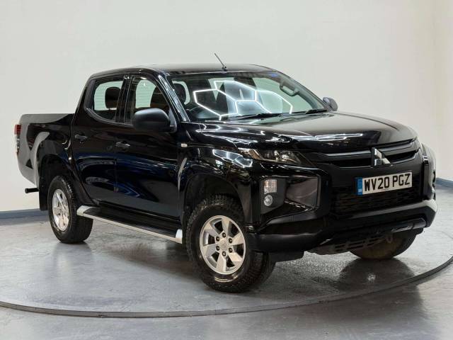 Mitsubishi L200 2.2 DI-D DC 4Life 4WD Euro 6 (s/s) 4dr Pickup Diesel Black