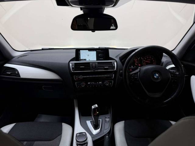 2015 BMW 1 Series 1.6 118i Sport Auto Euro 5 (s/s) 5dr