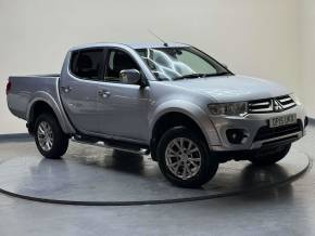 MITSUBISHI L200 2015 (15) at SELECT CARS & COMMERCIALS Luton