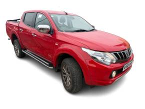 MITSUBISHI L200 2019 (68) at SELECT CARS & COMMERCIALS Luton