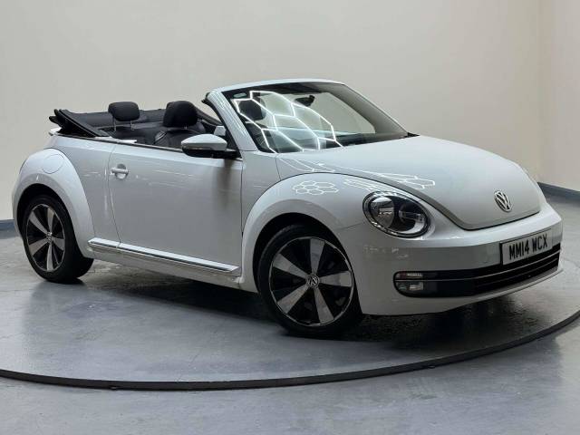 Volkswagen Beetle 1.6 TDI BlueMotion Tech Design Cabriolet Euro 5 (s/s) 2dr Convertible Diesel White