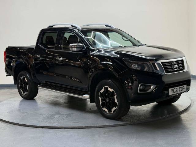 Nissan Navara 2.3 Navara Tekna dCi Auto 4WD 5dr SUV Diesel Black