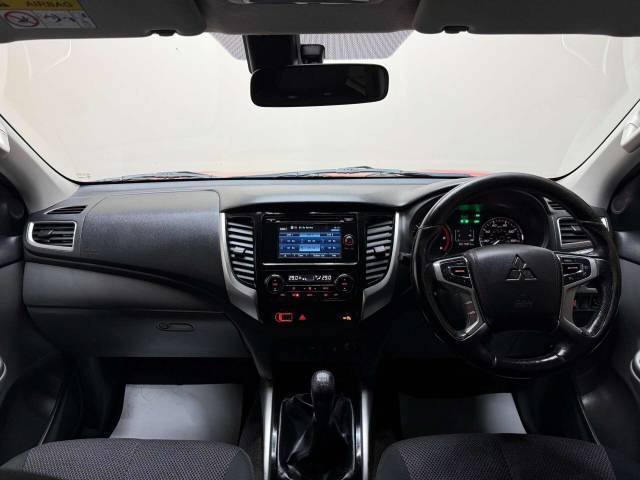 2019 Mitsubishi L200 2.4 DI-D DC Titan 4WD Euro 6 4dr