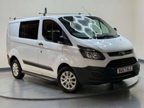 FORD TRANSIT CUSTOM 2017 (67) at SELECT CARS & COMMERCIALS Luton