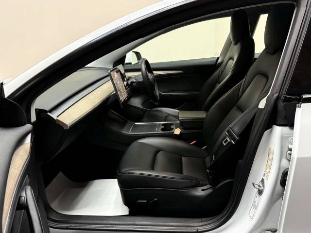 2021 Tesla Model 3 Model 3 Standard-Range + 4dr