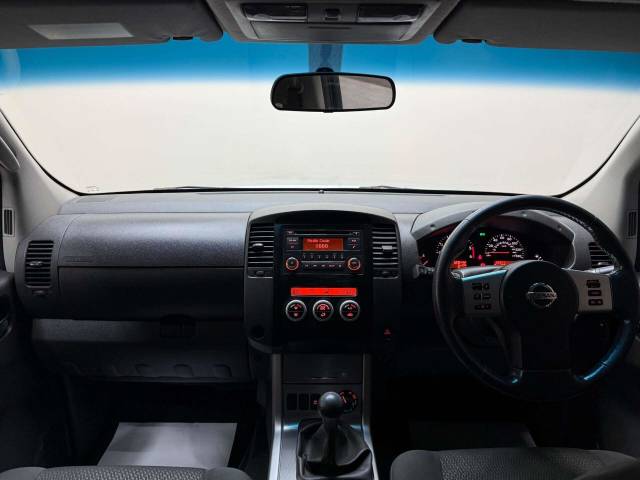 2013 Nissan Navara 2.5 Navara Acenta dCi 4WD 5dr