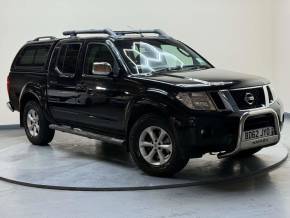 NISSAN NAVARA at SELECT CARS & COMMERCIALS Luton