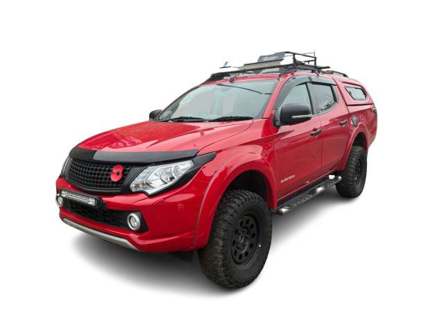 2017 Mitsubishi L200 2.4 L200 Barbarian DI-D 4WD