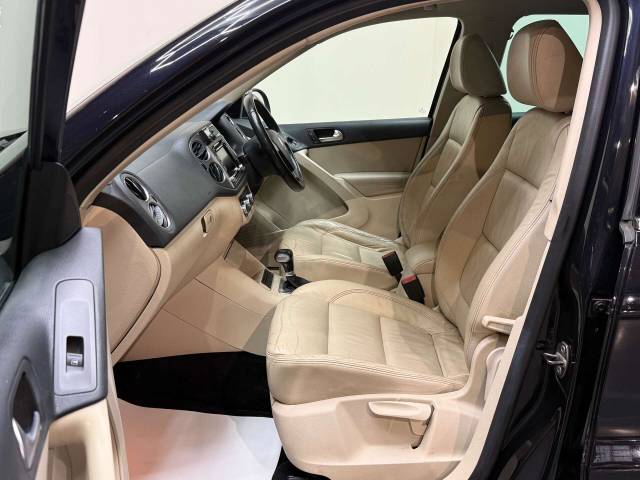 2010 Volkswagen Tiguan 2.0 Tiguan Sport TDI 4Motion 140 Auto 4WD 5dr