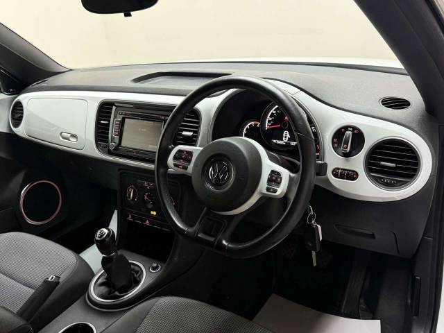 2014 Volkswagen Beetle 1.6 TDI BlueMotion Tech Design Cabriolet Euro 5 (s/s) 2dr