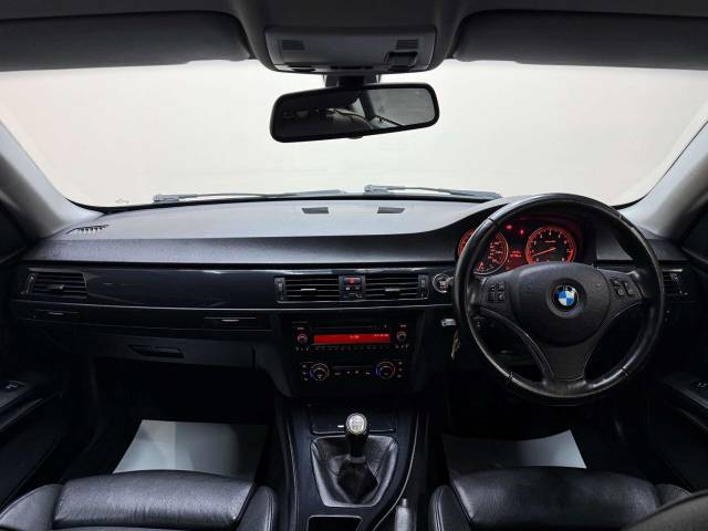 2011 BMW 3 Series 3.0 335i SE 2dr