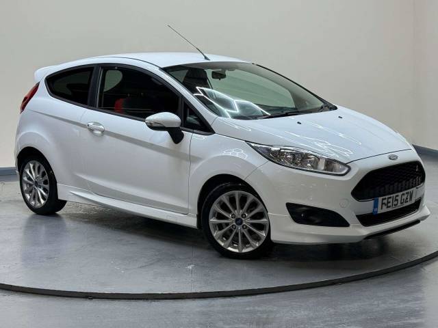 Ford Fiesta 1.0 Fiesta Zetec S 3dr Hatchback Petrol White