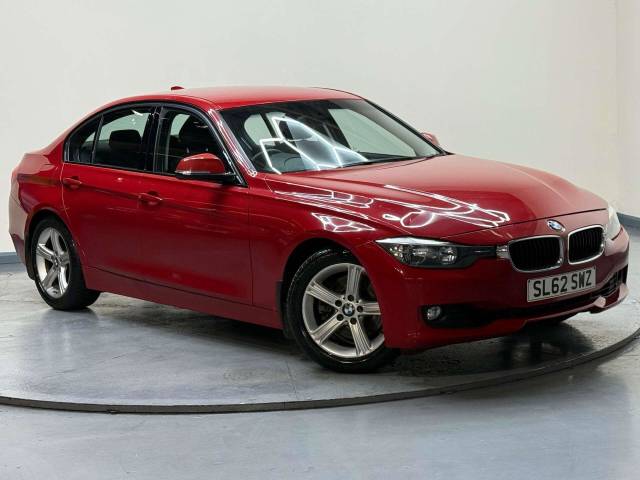 BMW 3 Series 2.0 328i SE T Auto 4dr Saloon Petrol Red