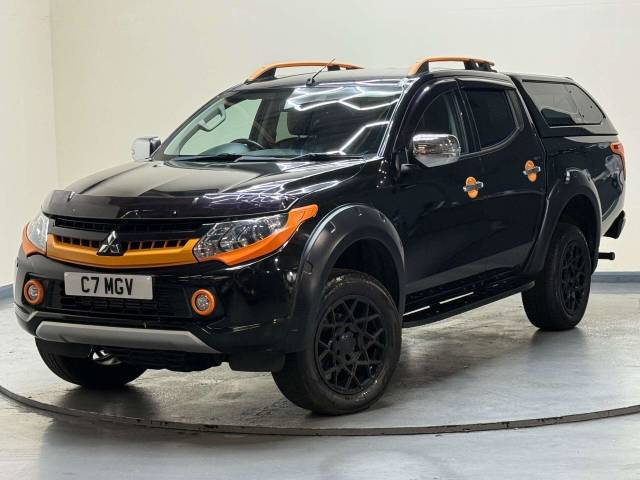 2018 Mitsubishi L200 2.4 L200 Barbarian SVP II DI-D Auto 4WD