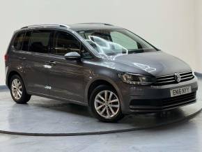 VOLKSWAGEN TOURAN at SELECT CARS & COMMERCIALS Luton