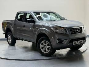 NISSAN NAVARA at SELECT CARS & COMMERCIALS Luton