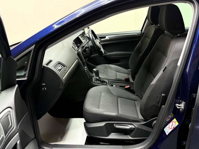 2020 Volkswagen Golf 2.0 TDI STYLE DSG