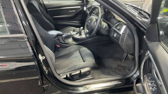 2017 BMW 3 Series 2.0 320D Sport Auto 4dr