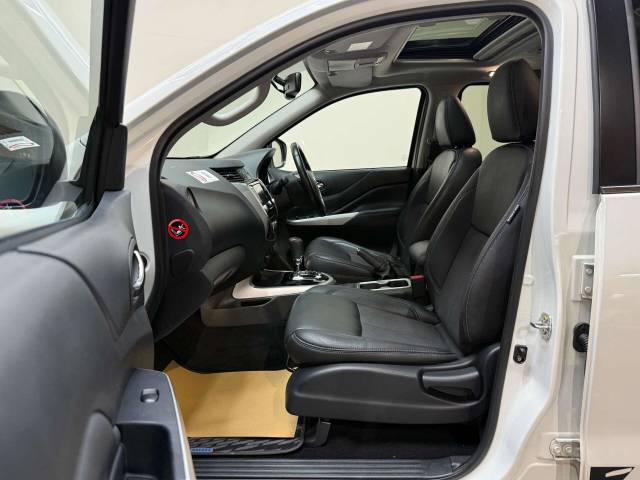 2021 Nissan Navara 2.3 Navara N-Guard dCi Auto 4WD 5dr
