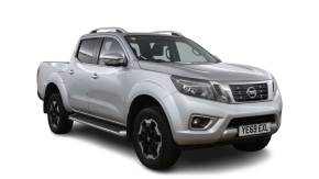 NISSAN NAVARA at SELECT CARS & COMMERCIALS Luton