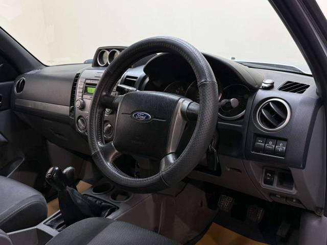 2007 Ford Ranger 2.5 Ranger Thunder Double Cab 4WD 4WD 5dr