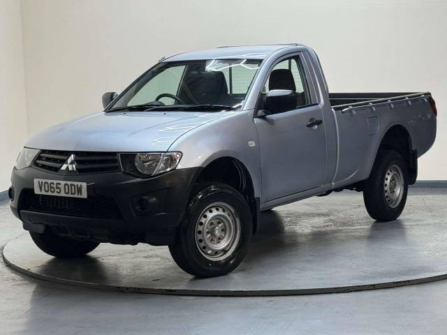 2015 Mitsubishi L200 2.5 L200 4Life Single Cab DI-D 4x4 4WD 3dr