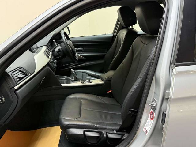 2014 BMW 3 Series 2.0 320d SE Auto 4dr
