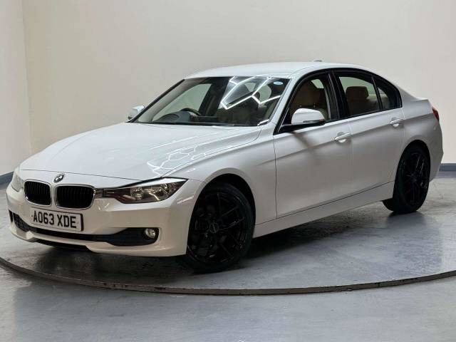 2013 BMW 3 Series 2.0 320d Business EfficientDynamics 4dr