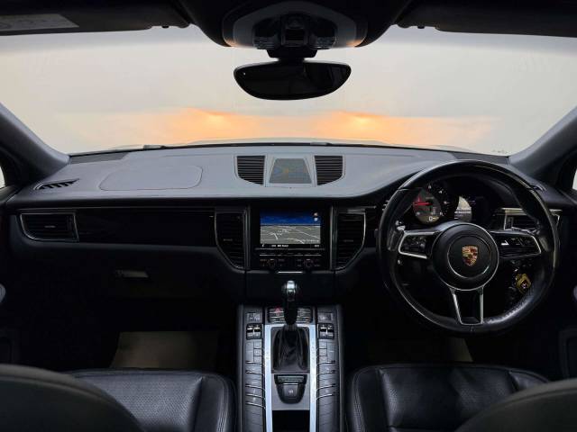 2014 Porsche Macan 3.0 Macan S D Semi-Auto 4WD 5dr