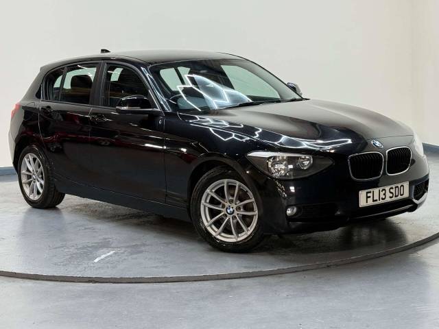 BMW 1 Series 2.0 120d SE Auto 5dr Hatchback Diesel Black