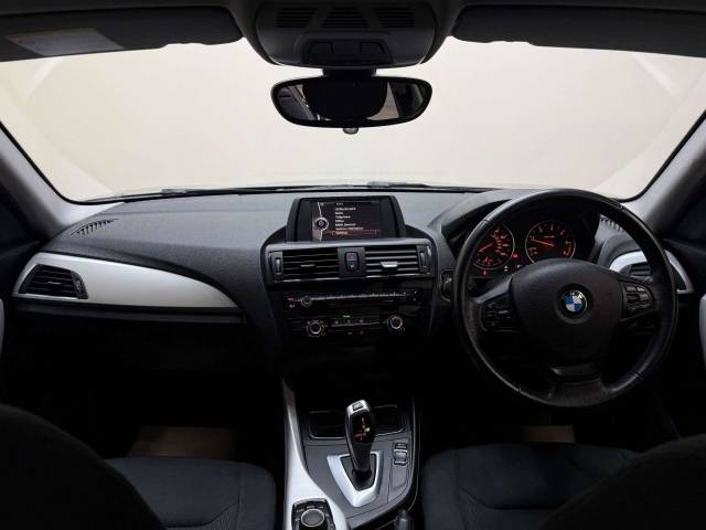 2013 BMW 1 Series 2.0 120d SE Auto 5dr