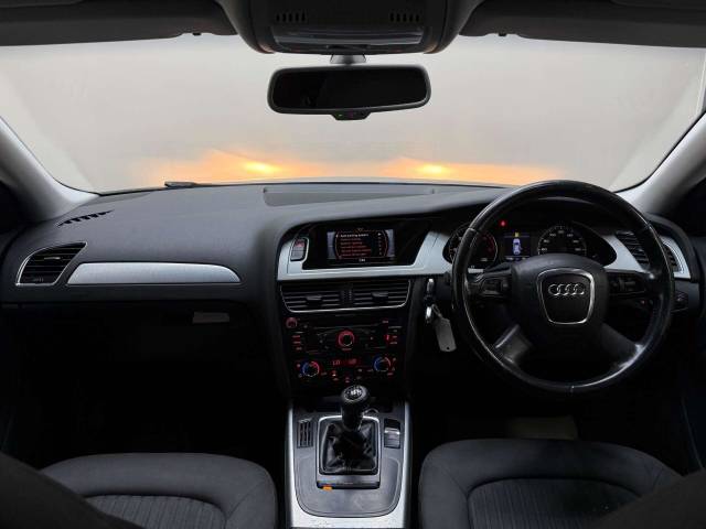 2009 Audi A4 2.0 A4 Avant SE TDI 5dr