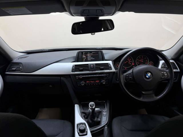 2012 BMW 3 Series 2.0 320d SE Touring 5dr